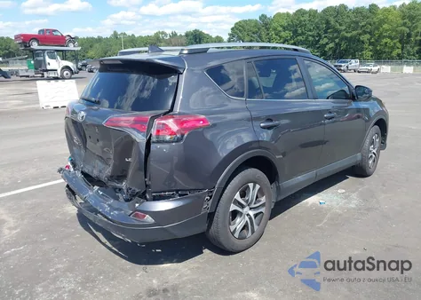 2017 Toyota Rav4 Le z USA, uszkodzony, nr VIN 2T3ZFREV1HW350520